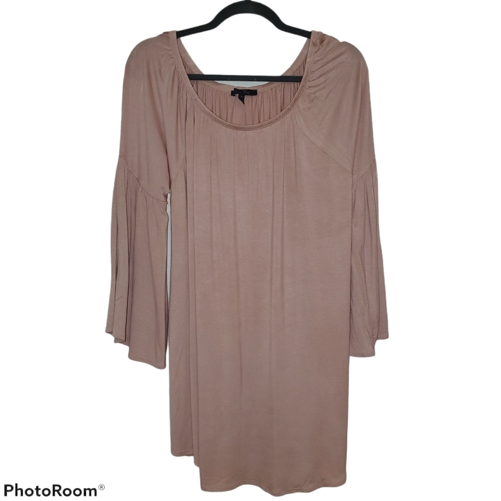 Olivia Sky NWT Flowy and Long Bell Sleeve Scoop Neck Blouse 197